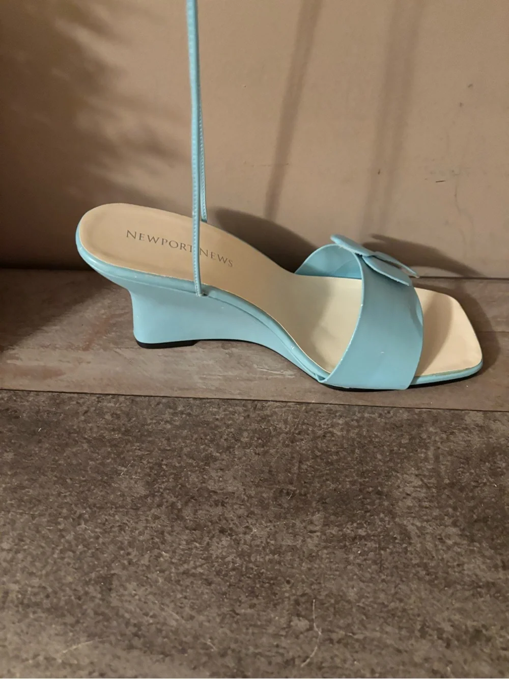 NEWPORT NEWS LACE UP  BABY BLUE FLOWER WEDGE SIZE 7.5